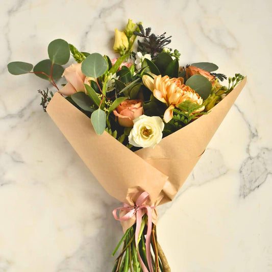 Ziedu saiņošanas papīrs